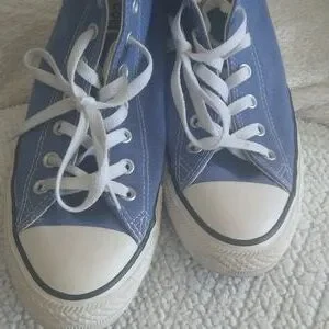 Converse seminuevos 2025